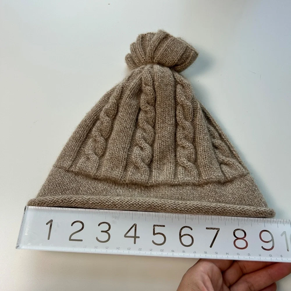 Mount Cashmere women one size beanie cable knit knot top brown 100% cashmere